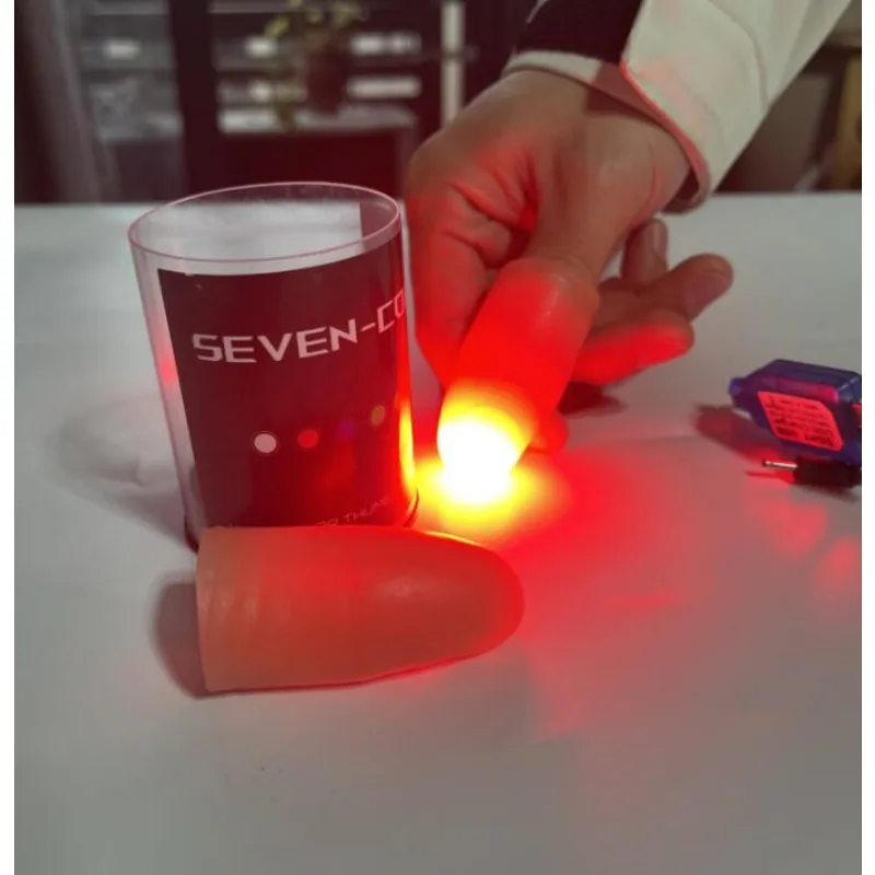 Thumb Tip Magic Trick Set - Sieben Farben LED-Licht Daumen Magische Tipps